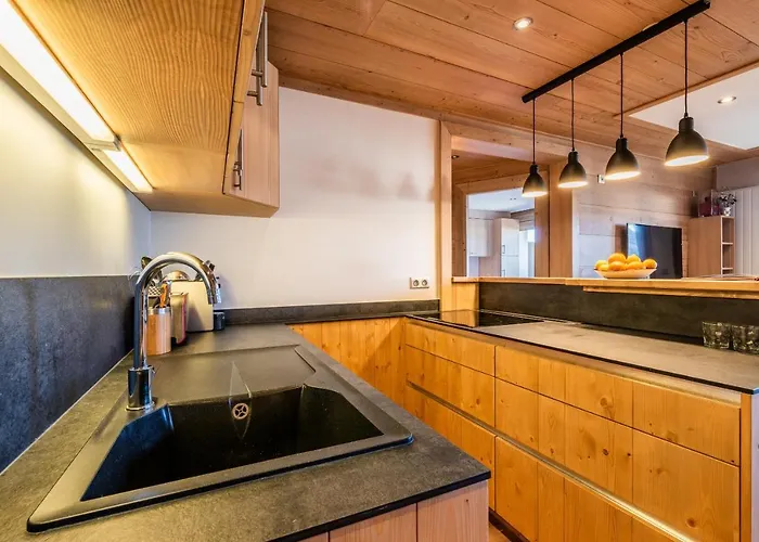 Itauba 1850 - By Emerald كورشوفيل